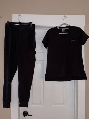 Monarch Black V-Neck Scrub Top & Jogger Set